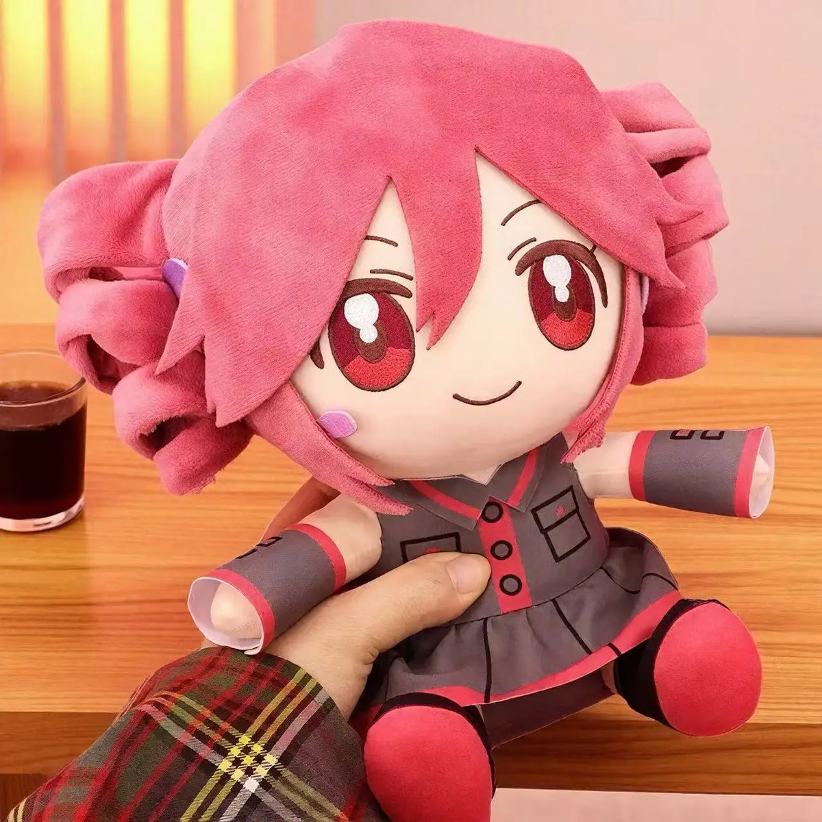 Cross-border Explosions Wholesale 20cm Polyester Kasane Teto Anime Accented ACG Plush Fun Accompanying Emotional Doll Kids