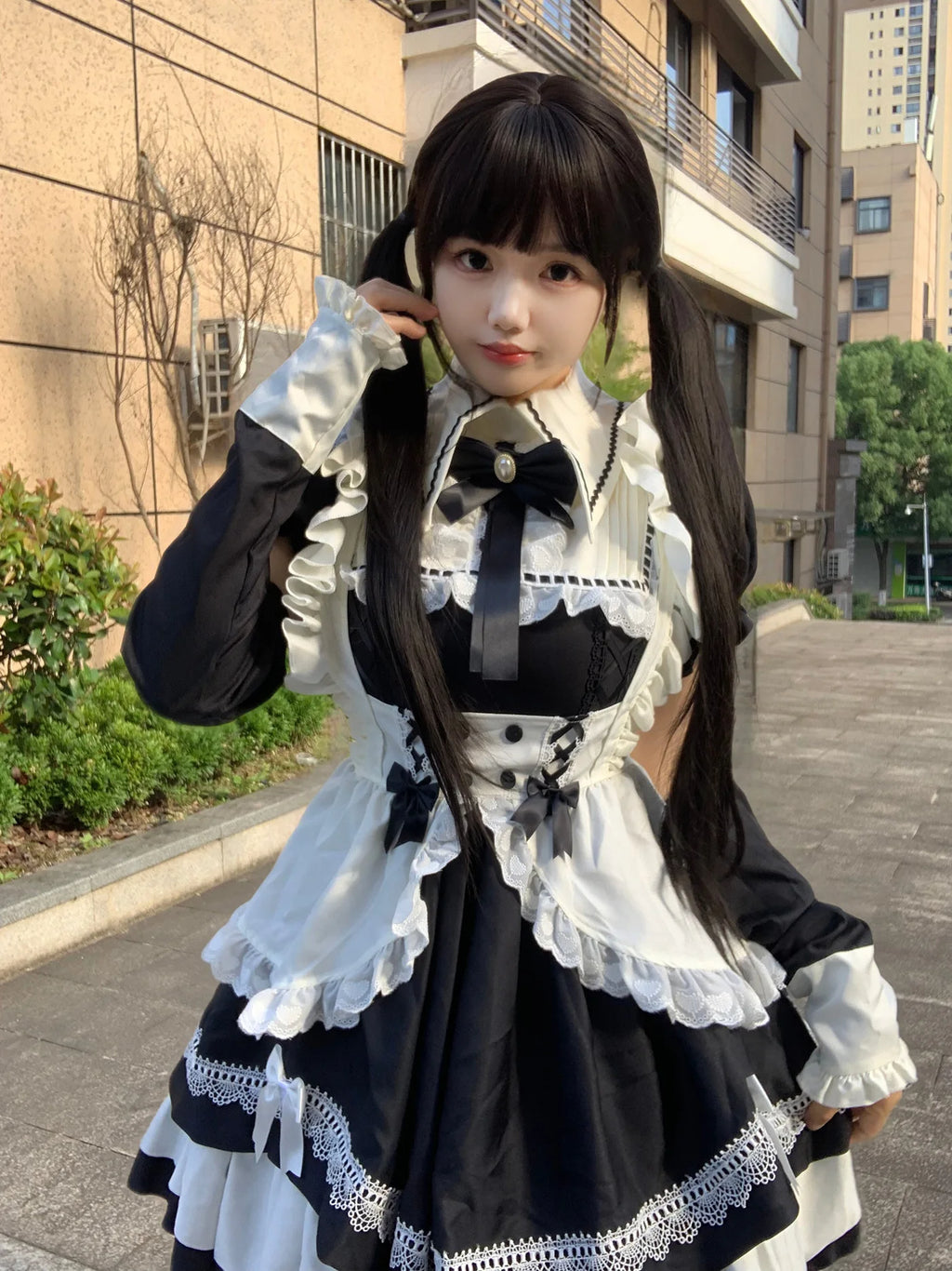 Lolita Performance Maid Cosplay Costume With Detachable Sleeves